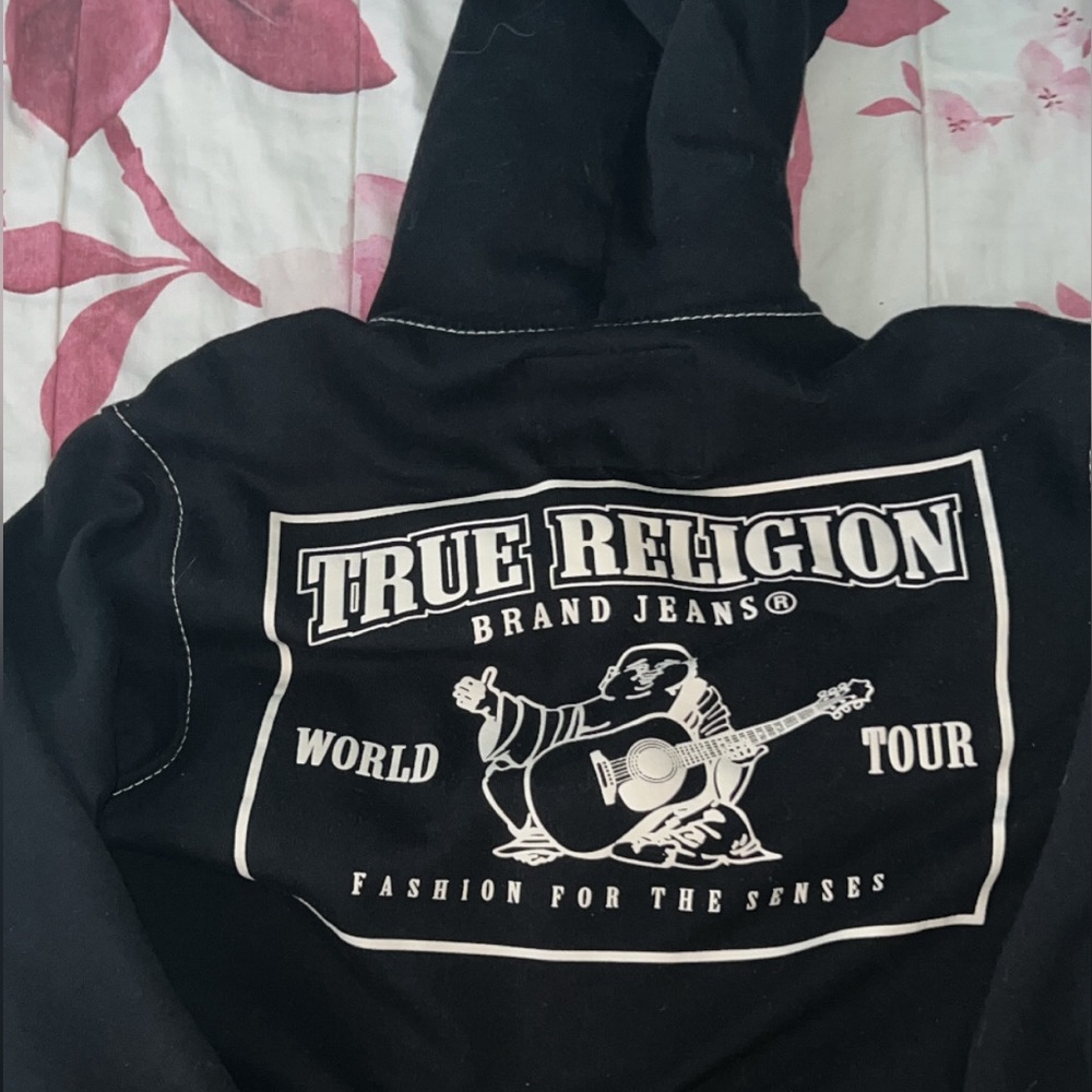 Big T Zip TrueReligion hoodie. In good condition.           Size XL Black&white